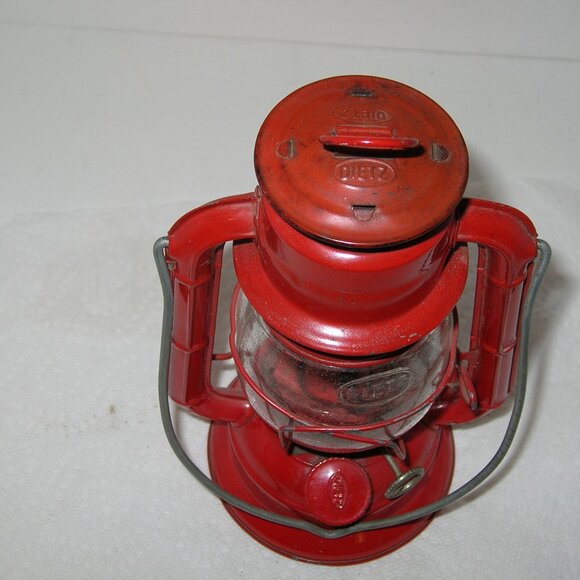 Antique DIETZ #50 OIL LANTERN w/Dietz Glass 8.5" Tall NICE!!! C - Picture 3 of 7
